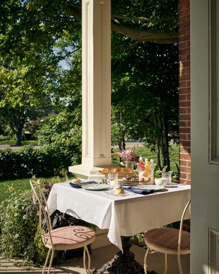 The Eddie Hotel And Farm Bloomfield 外观 照片